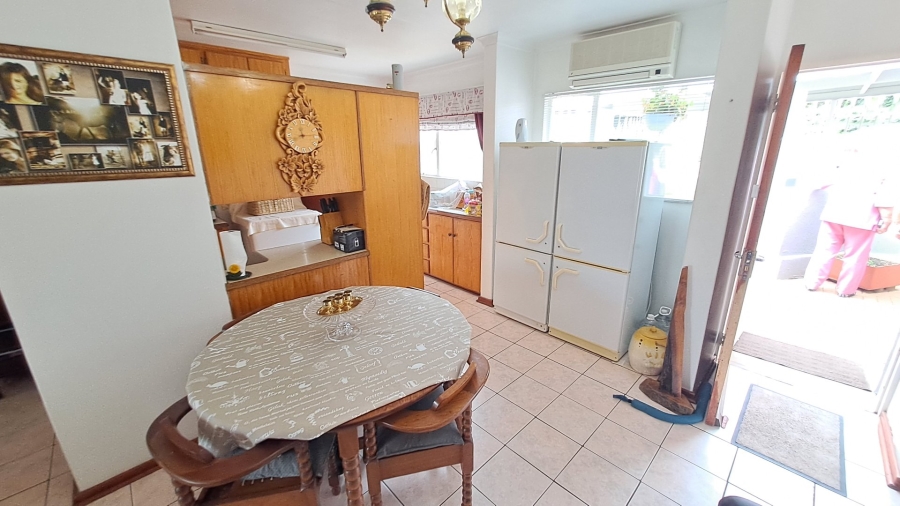 3 Bedroom Property for Sale in Langenhovenpark Free State
